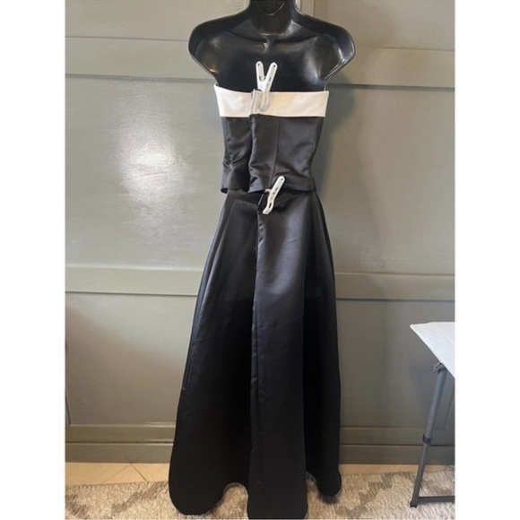 2 piece set - Picture 3 of 8